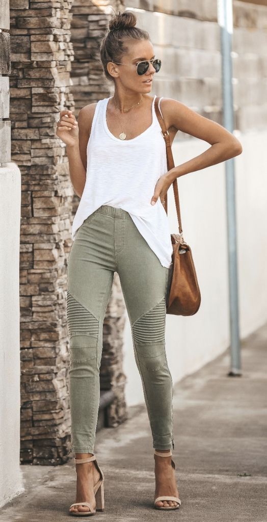 Stílusiskola: így viselj nyáron khakit - DIVAT&STÍLUS - Stílusiskola - divat, khaki, nyár, outfit, stílus, 