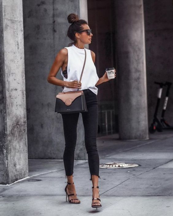 Stílusiskola: a legjobb nyári fekete-fehér outfitek - DIVAT&STÍLUS - Stílusiskola - divat, fehér, fekete, nyár, outfit, stílus, 