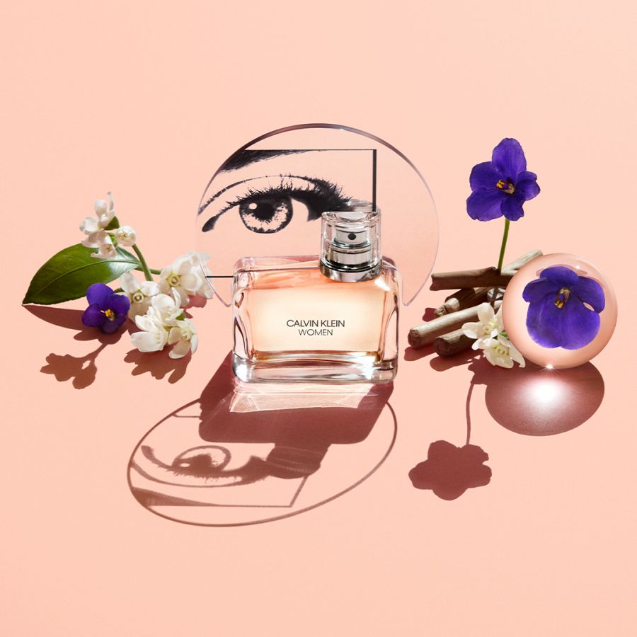 CALVIN KLEIN WOMEN Eau de Parfum Intense - Új illat merész nőknek - SZÉPSÉG - Illatok - calvin klein, illat, parfüm, 