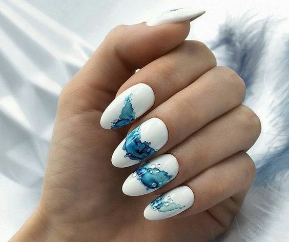 Top10: tenger ihlette manikűr ötletek a nyár utolsó heteire - SZÉPSÉG -  - inspiráció, köröm, manikűr, nyár, ötletek, tenger, 