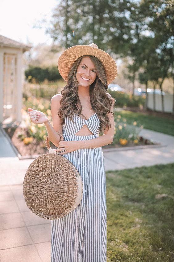 Stílusiskola: mindenképpen be kell szerezned egy csíkos ruhát - DIVAT&STÍLUS - Stílusiskola - csíkos, csíkos ruha, divat, outfit, stílus, 