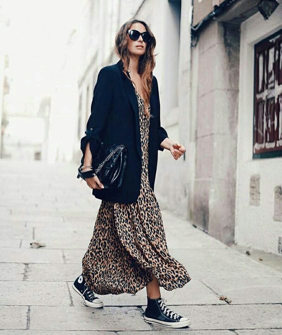 Stílusiskola: Blézer és tornacipő - az őszi szezon nyerő párosa - DIVAT&STÍLUS - Stílusiskola - blézer, divat, ősz, stílus, tornacipő, 