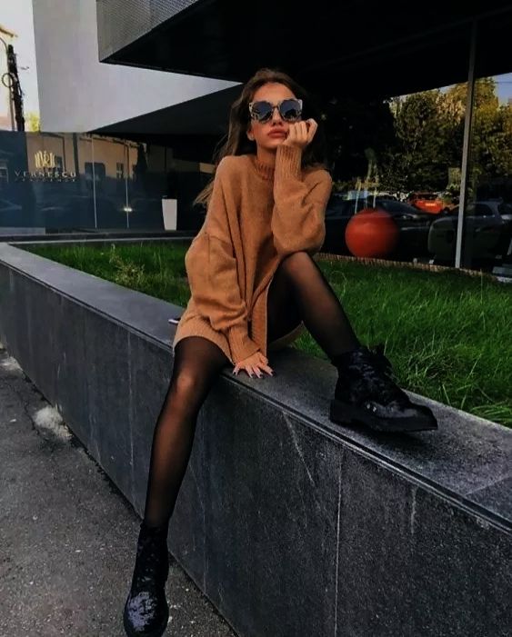 Stílusiskola: Elő a pulcsiruhákkal - DIVAT&STÍLUS - Stílusiskola - bakancs, divat, pulcsiruha, stílusiskola, 