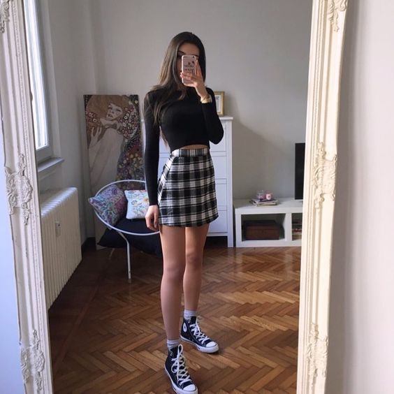 Stílusiskola: így viselj ősszel kockás szoknyákat - DIVAT&STÍLUS - Stílusiskola - divat, kockás szoknya, outfit, stílus, 