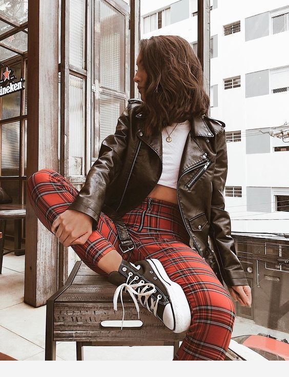 Stílusiskola: így viselj ősszel kockás nadrágokat - DIVAT&STÍLUS - Stílusiskola - 