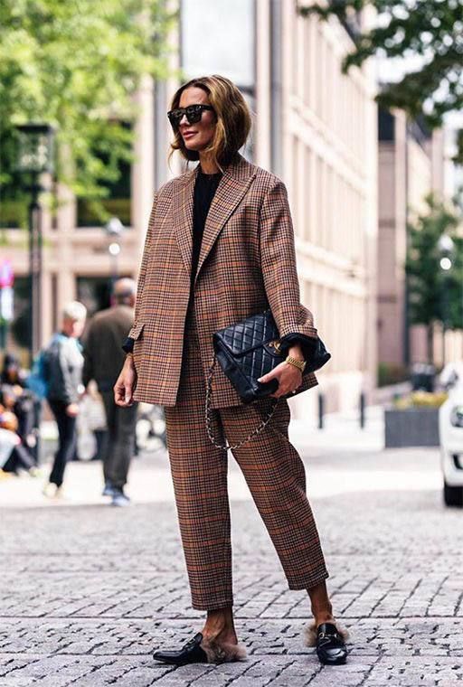 Stílusiskola: így viselj ősszel kockás nadrágokat - DIVAT&STÍLUS - Stílusiskola - divat, kockás nadrág, outfit, ősz, stílus, 