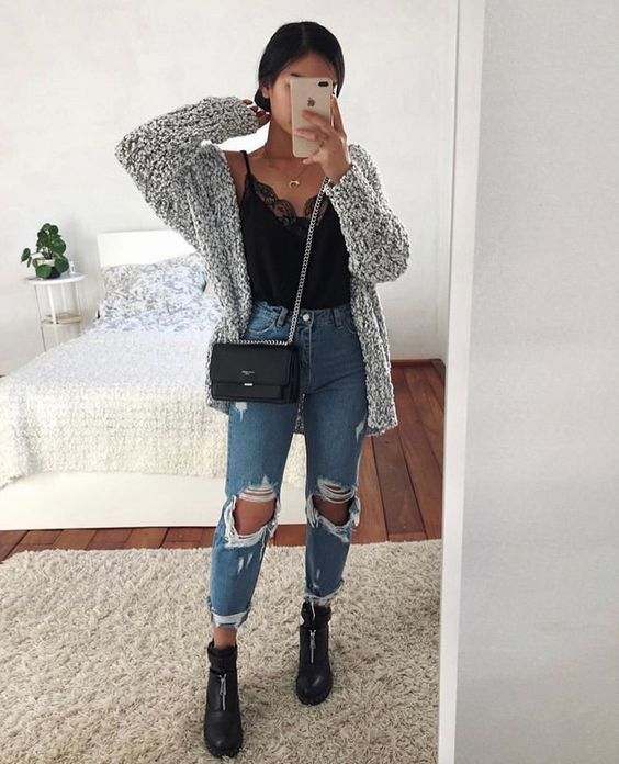 Stílusiskola: így viselj ősszel szaggatott farmerokat - DIVAT&STÍLUS - Stílusiskola - divat, outfit, ősz, stílus, szaggatott farmer, 