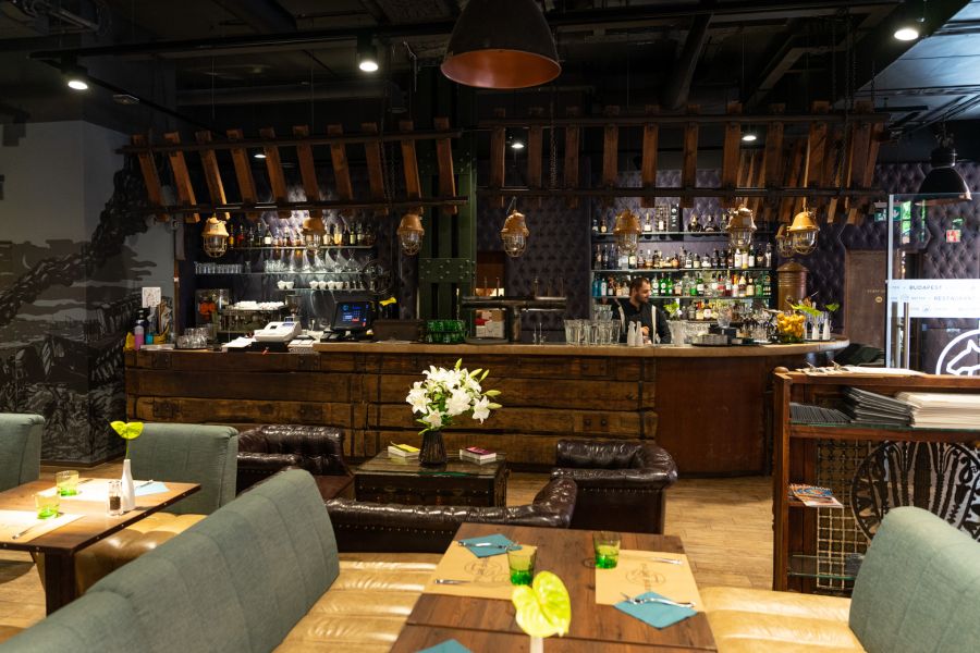 Egyedülálló magyaros Stylegasztro, vagy interaktív múzeum egy étteremben? - Gasztronómia -  - étterem, magyaros, múzeum, urban betyár, 