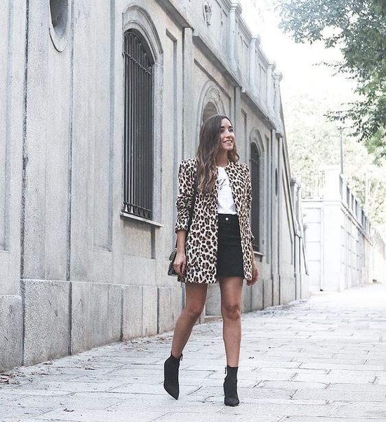 Stílusiskola: így viselj ősszel állatmintás darabokat - DIVAT&STÍLUS - Stílusiskola - állatminta, divat, outfit, ősz, 