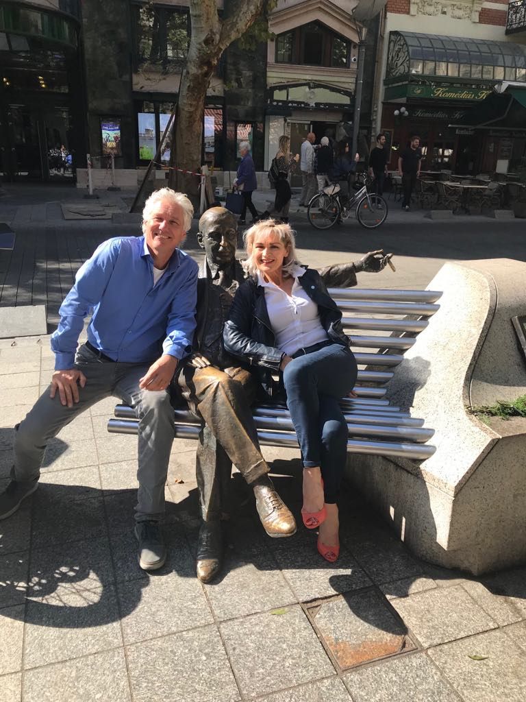 Elegancia a gulyáskommunizmusból, vacsorával egybekötve - STYLENEWS - Kultúr-kitérő - budapesti operettszínház, párizsi randevú, 