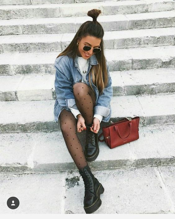 Stílusiskola: őszi kedvencünk a pöttyös harisnya - DIVAT&STÍLUS - Stílusiskola - divat, harisnya, outfit, pöttyös harisnya, stílus, 