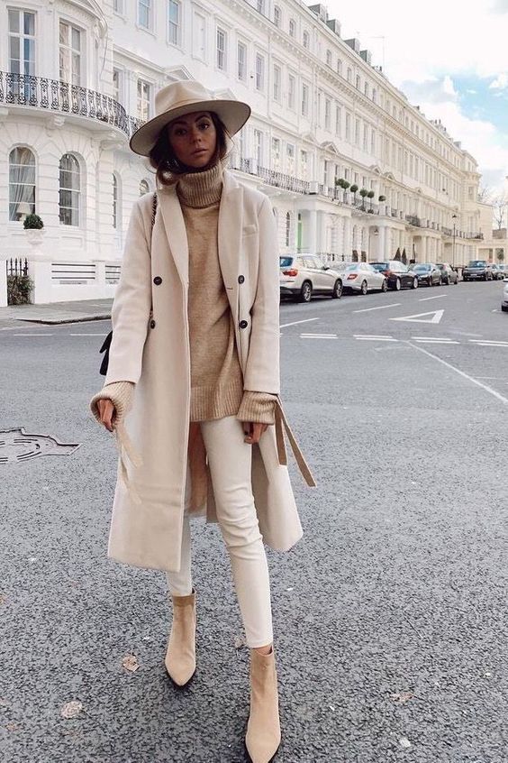 Stílusiskola: így viseld ősszel a nude színt - DIVAT&STÍLUS - Stílusiskola - divat, nude, nude színek, outfit, stílus, 