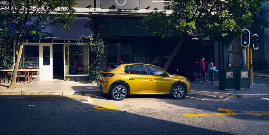 A vártnál nagyobb a kereslet az elektromos Peugeot 208-ra - Mobility -  - 208, peugeot, 