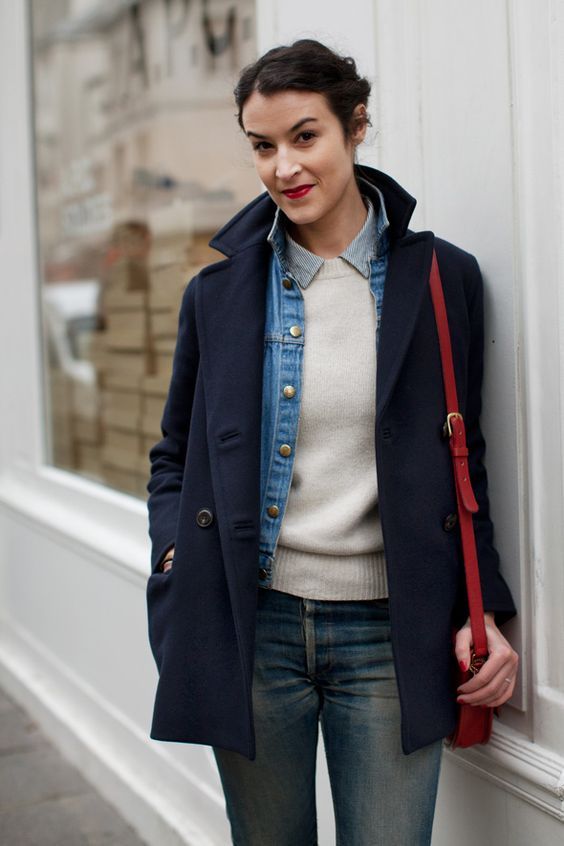 Stílusiskola: így viselj ősszel farmerdzsekit szövetkabáttal - DIVAT&STÍLUS - Stílusiskola - divat, farmerdzseki, ősz, stílus, szövetkabát, 