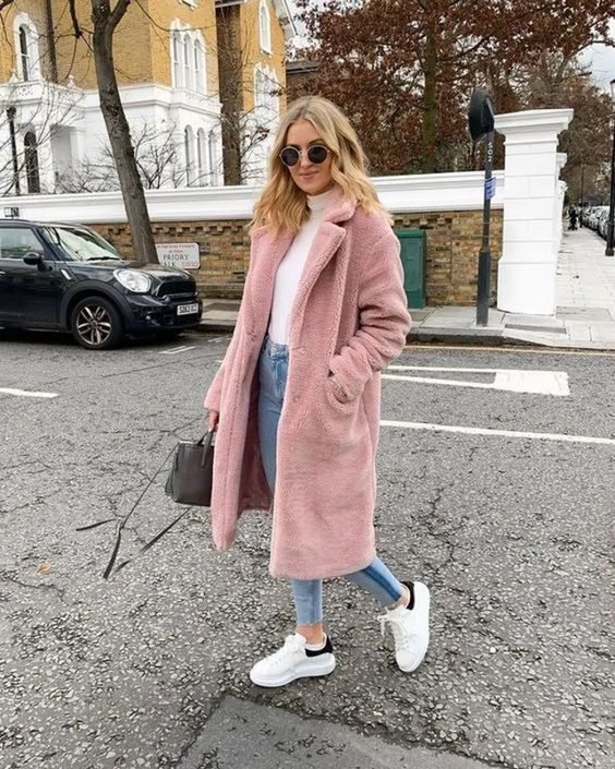 Stílusiskola: így viselj maxi kabátokat - DIVAT&STÍLUS - Stílusiskola - divat, kabát, maxi kabát, ősz, stílus, tél, 