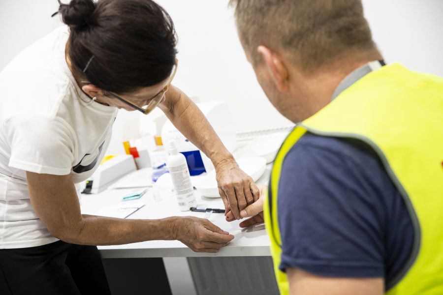 Szakállat növeszt a tatabányai abroncsgyár - Mobility -  - bridgestone, movember, 