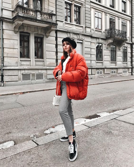 Stílusiskola: így viselj télen pirosat - DIVAT&STÍLUS - Stílusiskola - december, divat, outfit, piros, stílus, tél, 