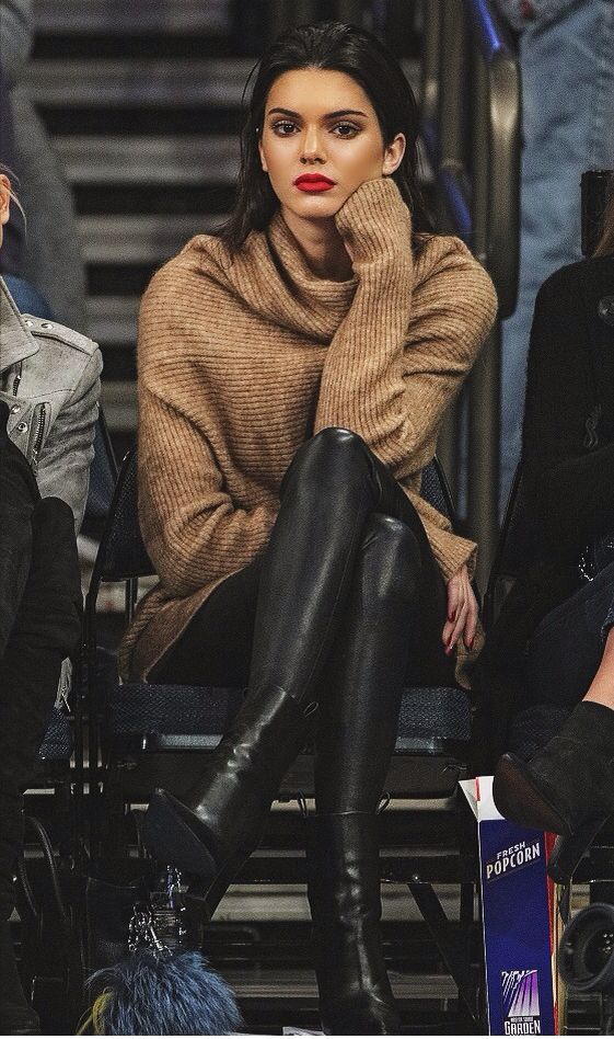 Stílusiskola: így viselj télen bőrnadrágokat - DIVAT&STÍLUS - Stílusiskola - bőrnadrág, nadrág, outfit, tél, 