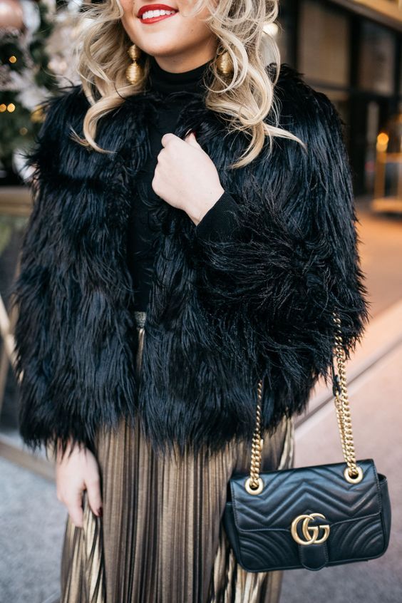 Stílusiskola: az ünnepekkor ragyogj aranyban - DIVAT&STÍLUS - Stílusiskola - 