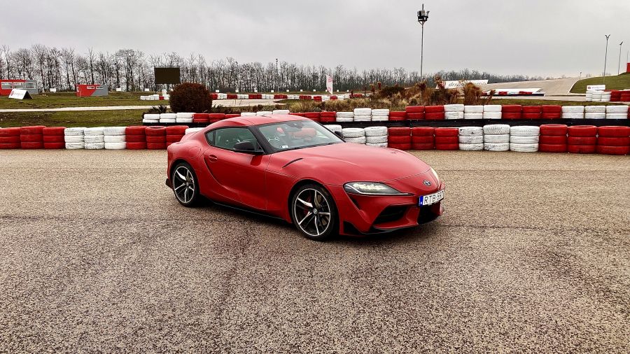 Semmi sem az, aminek látszik – Toyota Supra - STYLENEWS - Mobility - supra teszt, toyota supra, toyota supra teszt, 