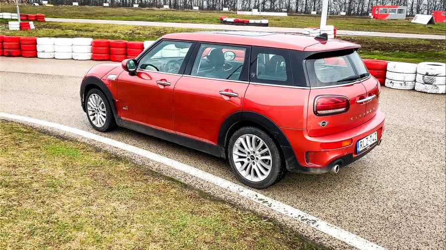 Vidámságot hoz az életbe – Mini Clubman Cooper S - STYLENEWS - Mobility - cooper s, cooper teszt, mini, mini clubman, mini clubman cooper, mini clubman cooper s, 