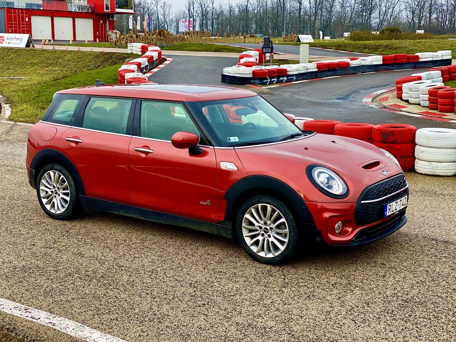 Vidámságot hoz az életbe – Mini Clubman Cooper S - STYLENEWS - Mobility - cooper s, cooper teszt, mini, mini clubman, mini clubman cooper, mini clubman cooper s, 