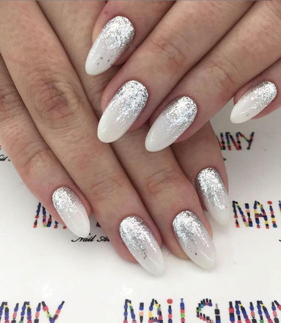 Top10: manikűr ötletek szilveszterre - SZÉPSÉG -  - köröm, manikűr, szilveszter, 