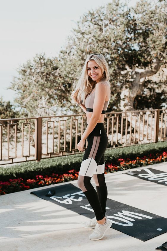 Stílusiskola: 10 szett, ami motiválni fog az edzésre - DIVAT&STÍLUS - Stílusiskola - 