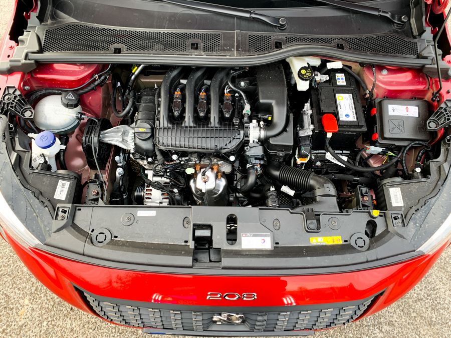 Simba visszatér – Peugeot 208 Active és GT line - STYLENEWS - Mobility - 208 teszt, peugeot 208, peugeot teszt, új peugeot 208, új peugeot 208 teszt, 