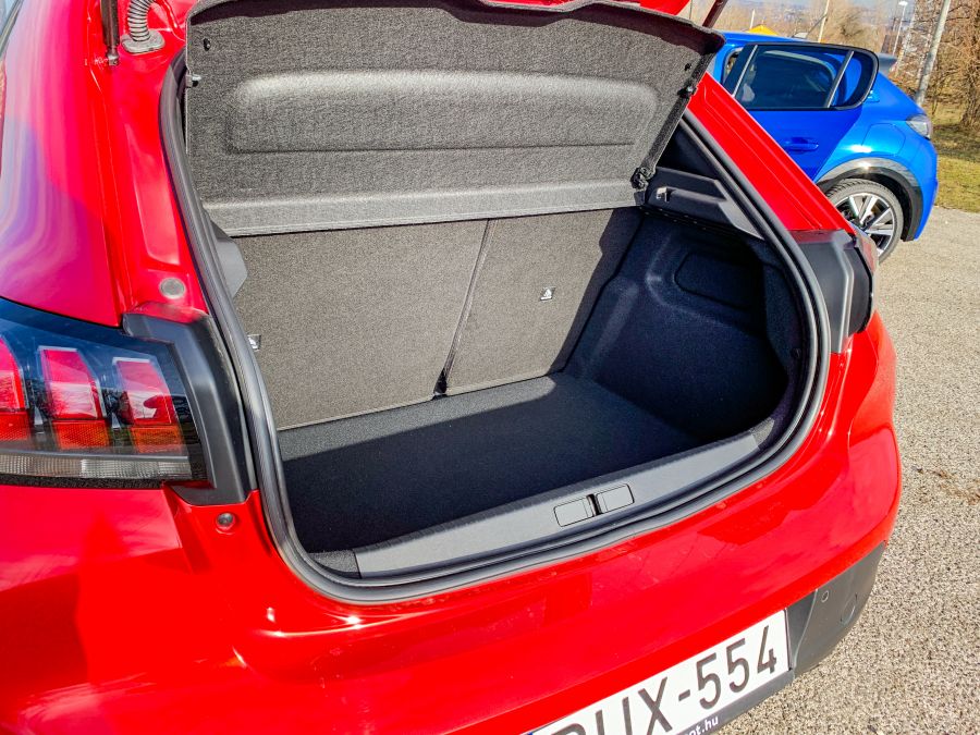 Simba visszatér – Peugeot 208 Active és GT line - STYLENEWS - Mobility - 208 teszt, peugeot 208, peugeot teszt, új peugeot 208, új peugeot 208 teszt, 