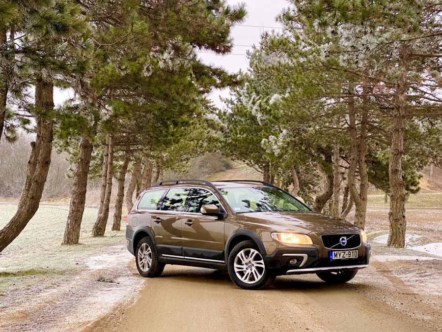 Biztonságos mindenes - XC 70 Momentum 2.4 D4 AWD - STYLENEWS - Mobility - volvo teszt, volvo xc70, volvo xc70 d4 awd, volvo xc70 d4 teszt, 