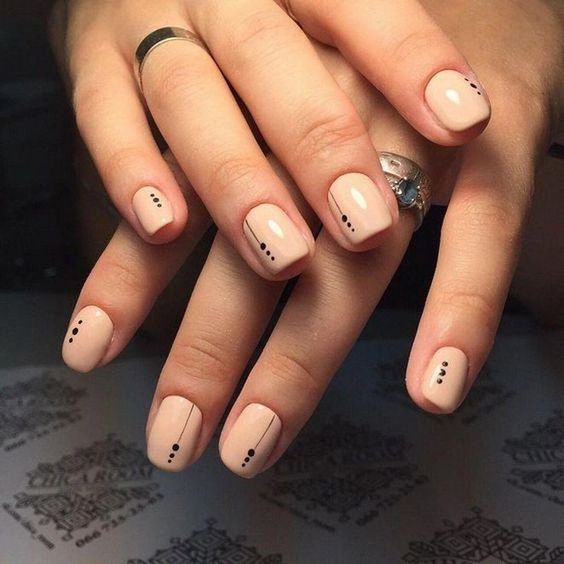 Top10: nude manikűr ötletek télre - SZÉPSÉG -  - köröm, manikűr, nude, nude színek, 