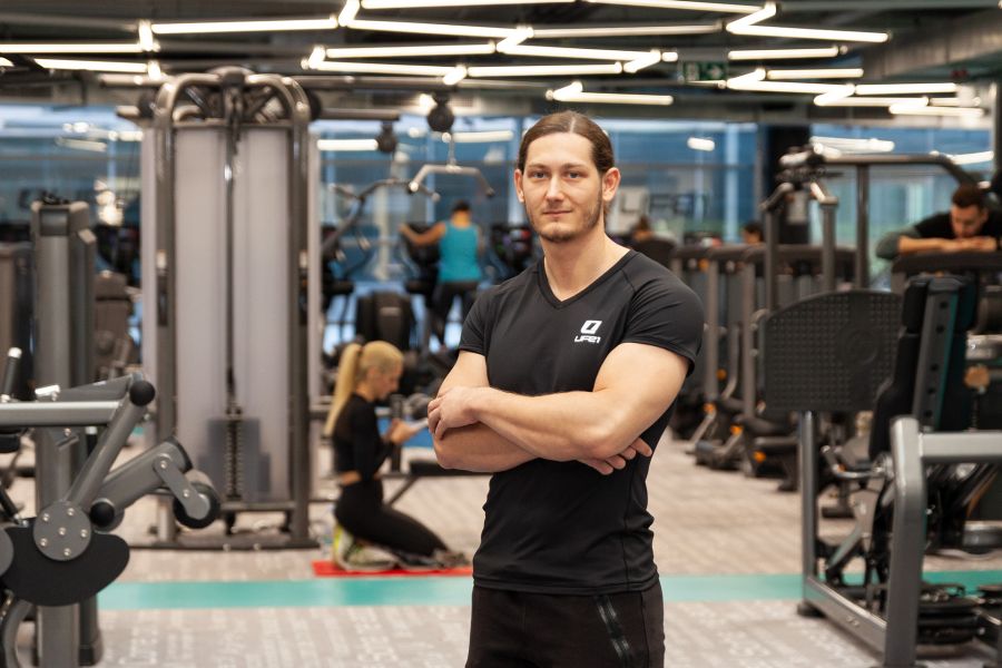 'Az edzőnek társnak kell lenni a célok eléréséig vezető úton' - Interjú Zavesicki Richárd személyi edzővel - STYLENEWS - Interjúk - 