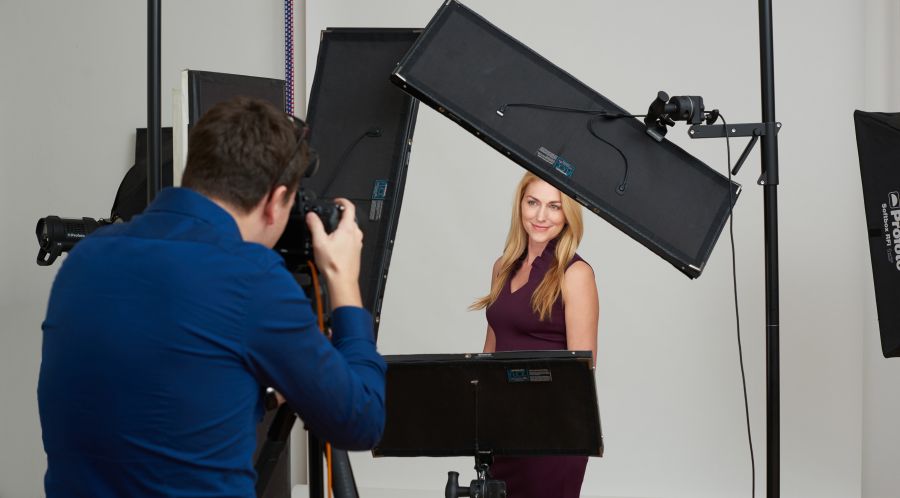 Headshot: új fogalom a fotózásban - STYLENEWS - Interjúk - fotós, fotózás, headshot, headshot fotózás, 