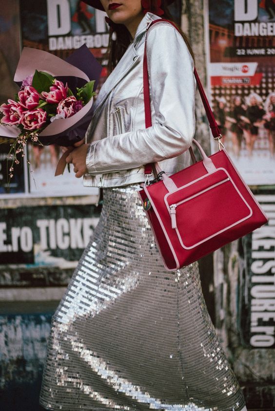 Stílusiskola: ezüstös csillogás tavaszra - DIVAT&STÍLUS - Stílusiskola - divat, ezüst, outfit, tavasz, 