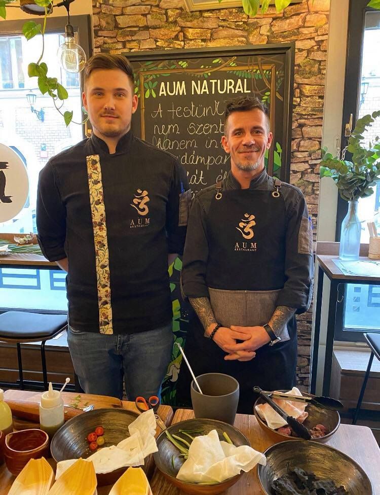 Új színfolt a belvárosi éttermek sorában, megnyilt az AUM Natural a belvárosban - STYLELIFE - Gasztronómia - aum étterem, étterem, étterem budapest, gasztronómia, 