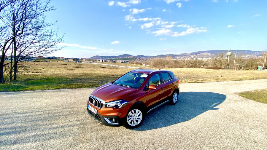Minden igényt kielégít - Suzuki SX4 S-Cross 1.4 Hybrid GLX - STYLENEWS - Mobility - suzuki, suzuki hibrid, suzuki hybrid, suzuki scross, suzuki sx4, suzuki sx4 scross, 