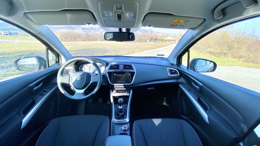 Minden igényt kielégít - Suzuki SX4 S-Cross 1.4 Hybrid GLX - STYLENEWS - Mobility - suzuki, suzuki hibrid, suzuki hybrid, suzuki scross, suzuki sx4, suzuki sx4 scross, 