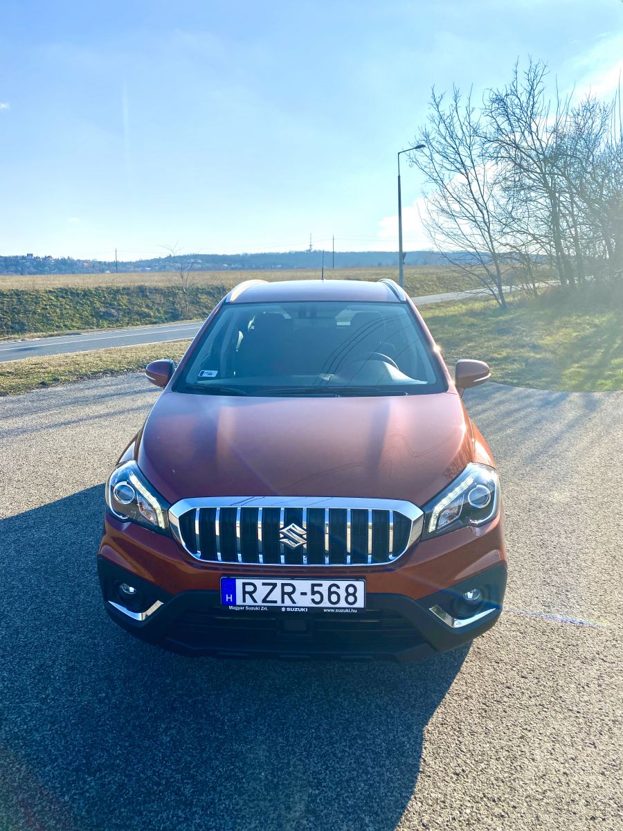 Minden igényt kielégít - Suzuki SX4 S-Cross 1.4 Hybrid GLX - STYLENEWS - Mobility - suzuki, suzuki hibrid, suzuki hybrid, suzuki scross, suzuki sx4, suzuki sx4 scross, 