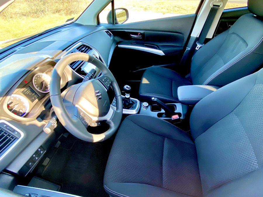 Minden igényt kielégít - Suzuki SX4 S-Cross 1.4 Hybrid GLX - STYLENEWS - Mobility - suzuki, suzuki hibrid, suzuki hybrid, suzuki scross, suzuki sx4, suzuki sx4 scross, 