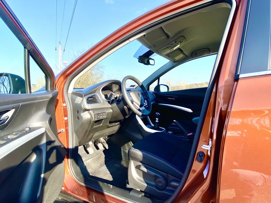 Minden igényt kielégít - Suzuki SX4 S-Cross 1.4 Hybrid GLX - STYLENEWS - Mobility - suzuki, suzuki hibrid, suzuki hybrid, suzuki scross, suzuki sx4, suzuki sx4 scross, 