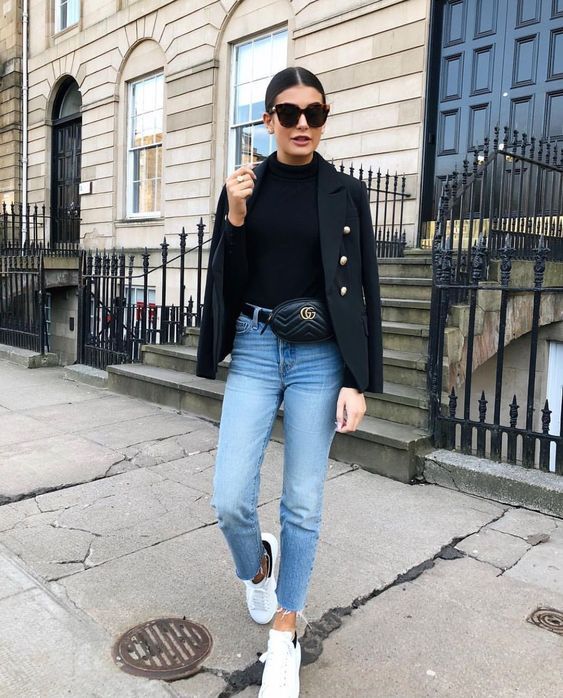 Stílusiskola: még mindig az övtáskák a legtrendibb és legpraktikusabb kiegészítők - DIVAT&STÍLUS - Stílusiskola - divat, kiegészítő, outfit, övtáska, stílus, 