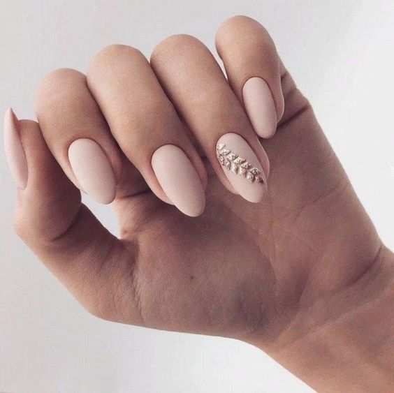 Top10: kifinomult manikűr ötletek tavaszra - SZÉPSÉG -  - 