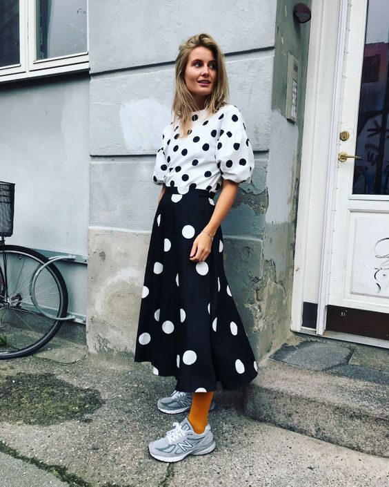 Stílusiskola: Így viselnénk pöttyös ruhadarabokat - DIVAT&STÍLUS - Stílusiskola - divat, outfit, pöttyös, stílus, 