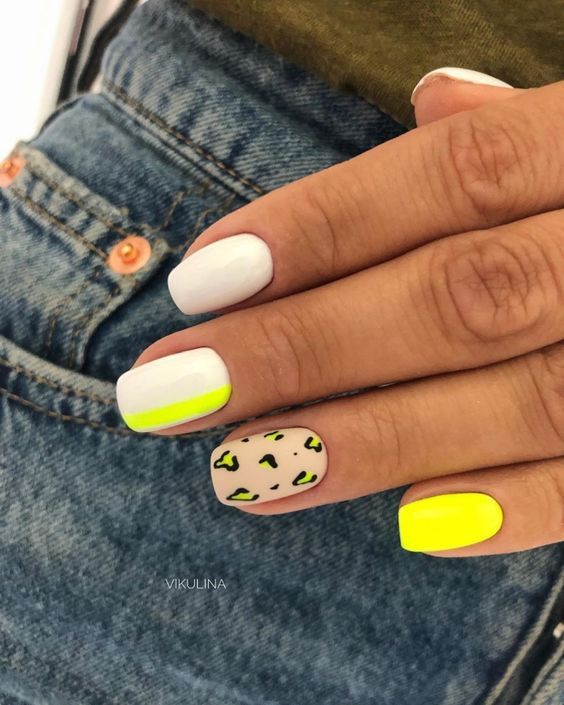 Top10: neon színű manikűr ötletek, melyek segítenek a nyárra hangolódni - DIVAT&STÍLUS - Stílusiskola - 