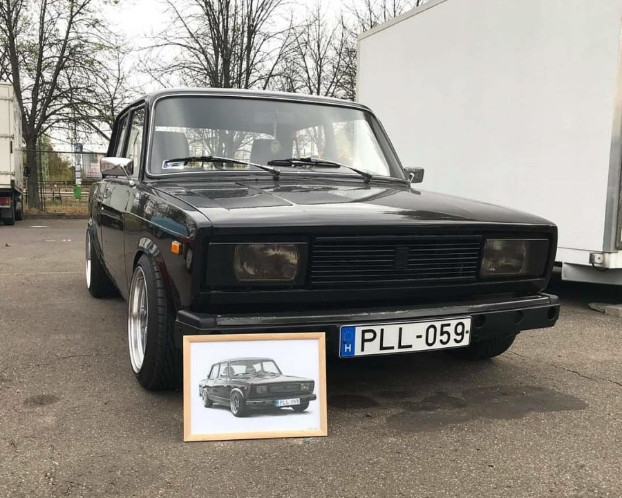 Autószínezéstől a művészetig – Beszélgetés Lázár Lottival - STYLENEWS - Interjúk - festmények, interjú, lázár lotti, rajzok, 