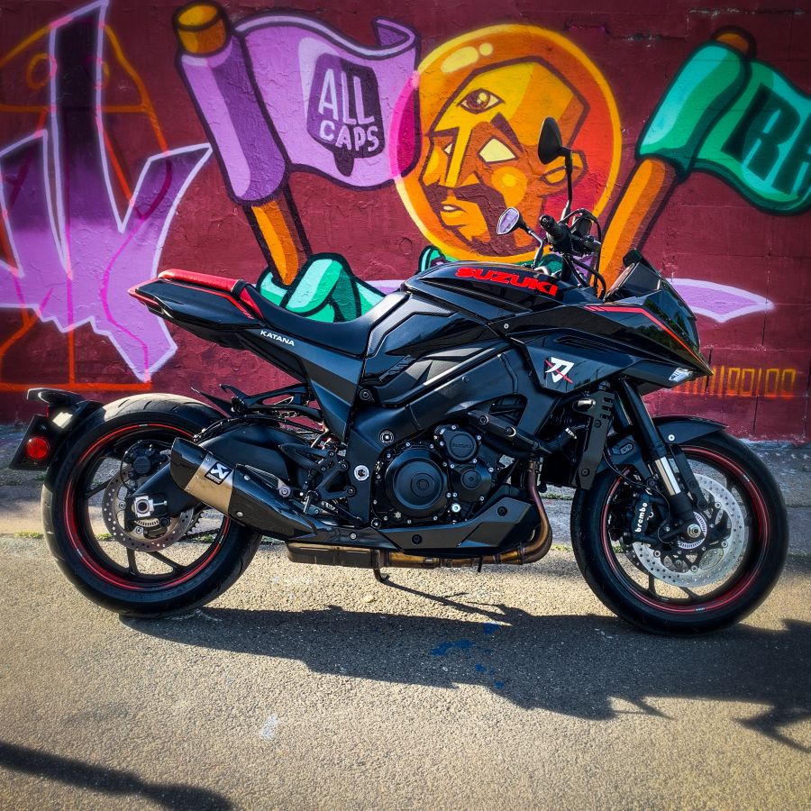 A legélesebb kés – Suzuki Katana - STYLENEWS - Mobility - katana teszt, motor teszt, suzuki katana, suzuki motor teszt, 