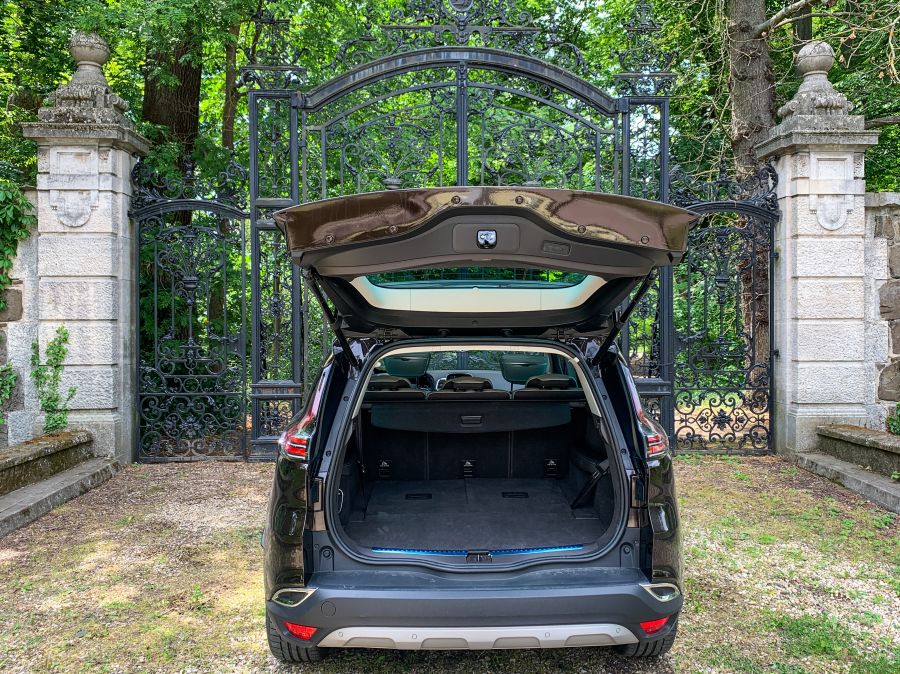 A francia kapcsolat – Renault Espace TCe 225 EDC Initiale Paris - STYLENEWS - Mobility - espace 5, espace initiale paris, renault crossover teszt, renault espace, renault espace teszt, 