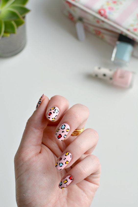 Top10: állatmintás körmök - Az idei nyár kedvencei - SZÉPSÉG -  - állatminta, köröm, manikűr, nyár, 
