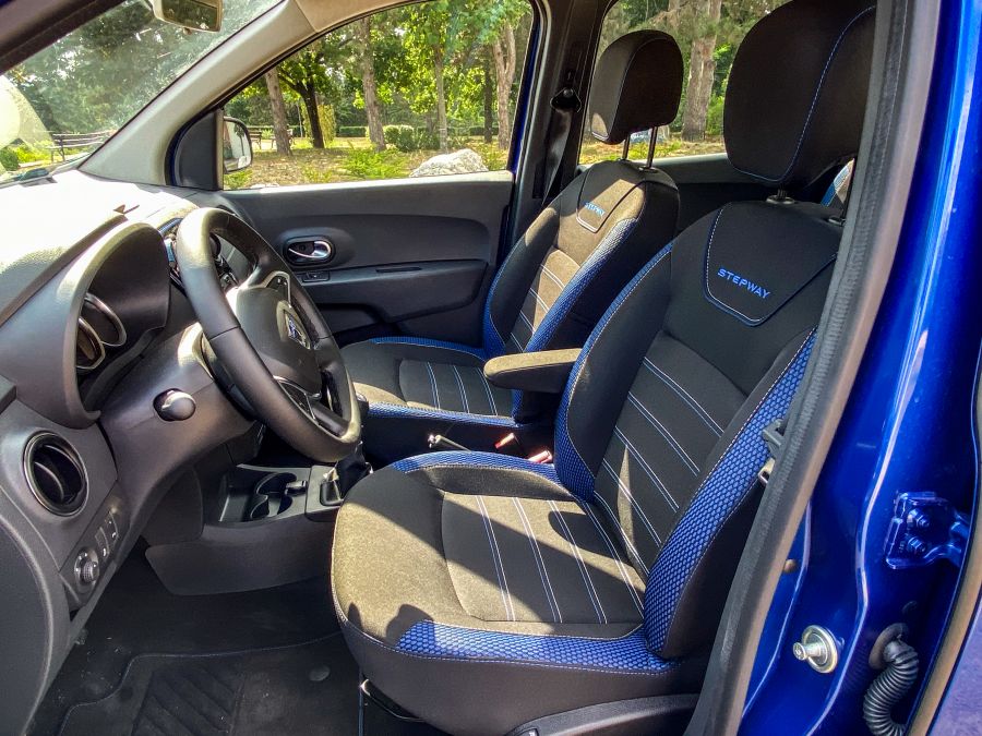 Elvitte a monyómat – Dacia Lodgy 1.3 - STYLENEWS - Mobility - dacia lodgy, dacia lodgy 1.3, dacia lodgy 7 személyes, dacia lodgy teszt, lodgy teszt, 